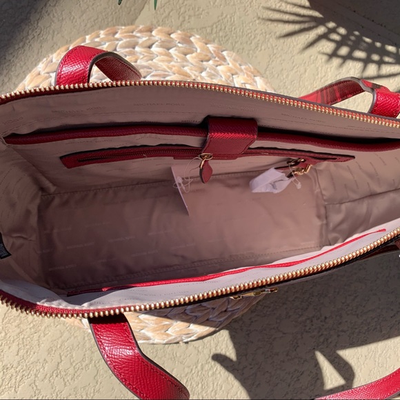 Michael Kors Purse - Picture 4 of 5